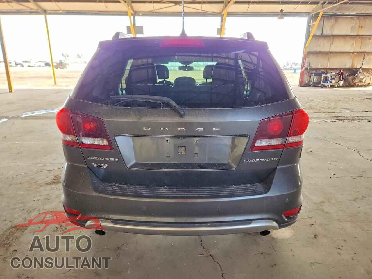 DODGE JOURNEY 2017 - 3C4PDCGG8HT555526