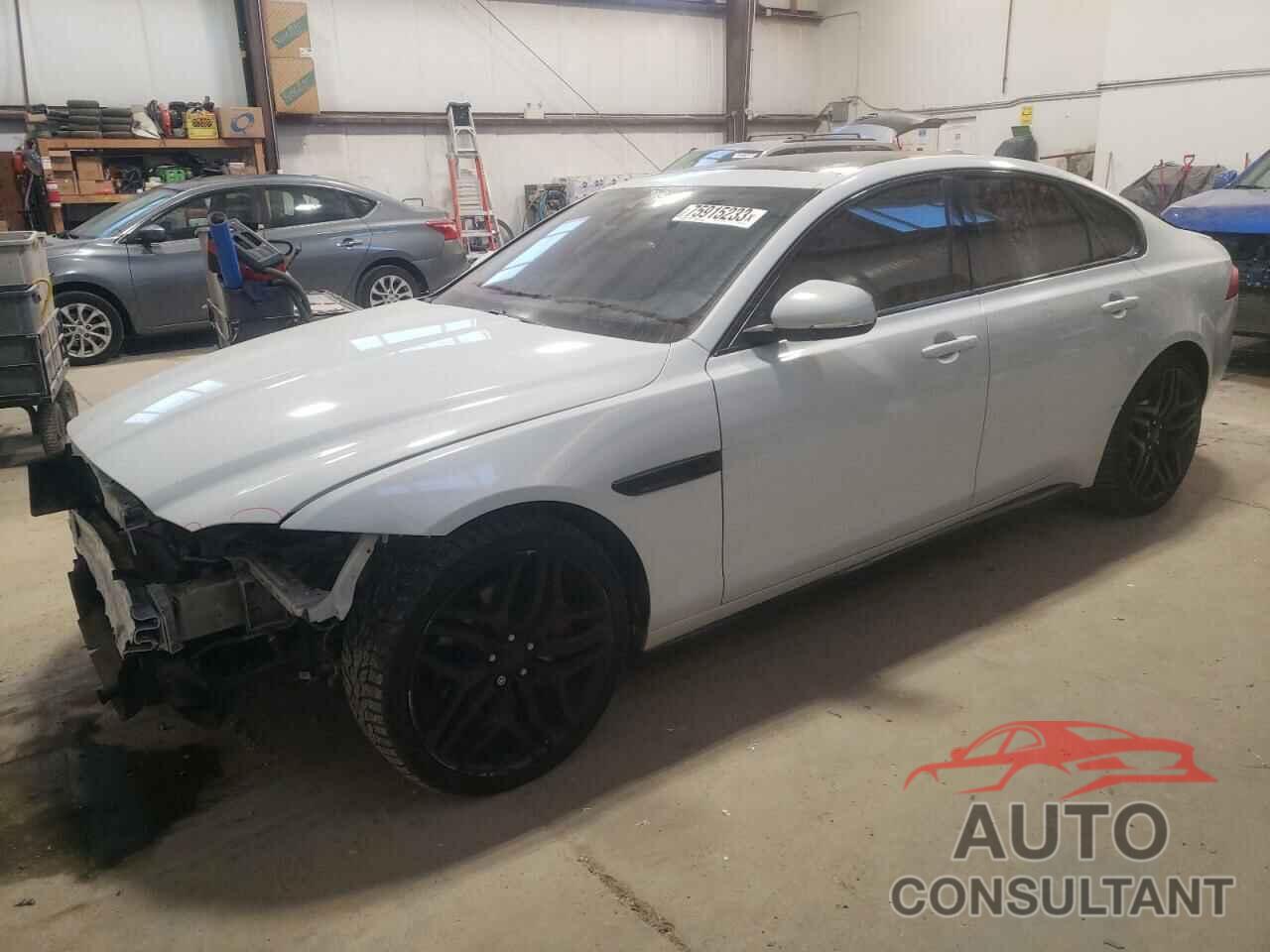 JAGUAR XF 2017 - SAJBM4BV4HCY27475