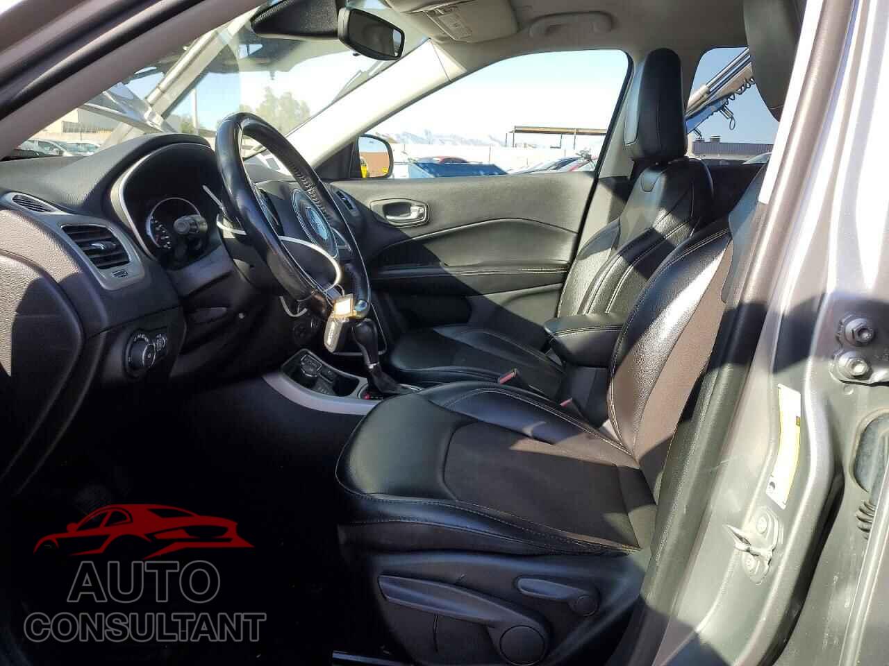 JEEP COMPASS 2020 - 3C4NJDBB5LT164571
