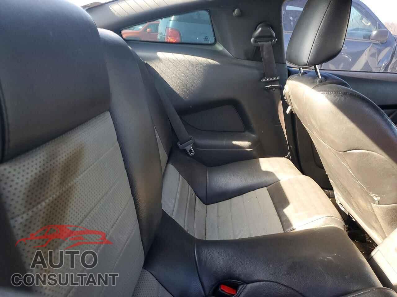 FORD MUSTANG 2014 - 1ZVBP8CF5E5244561