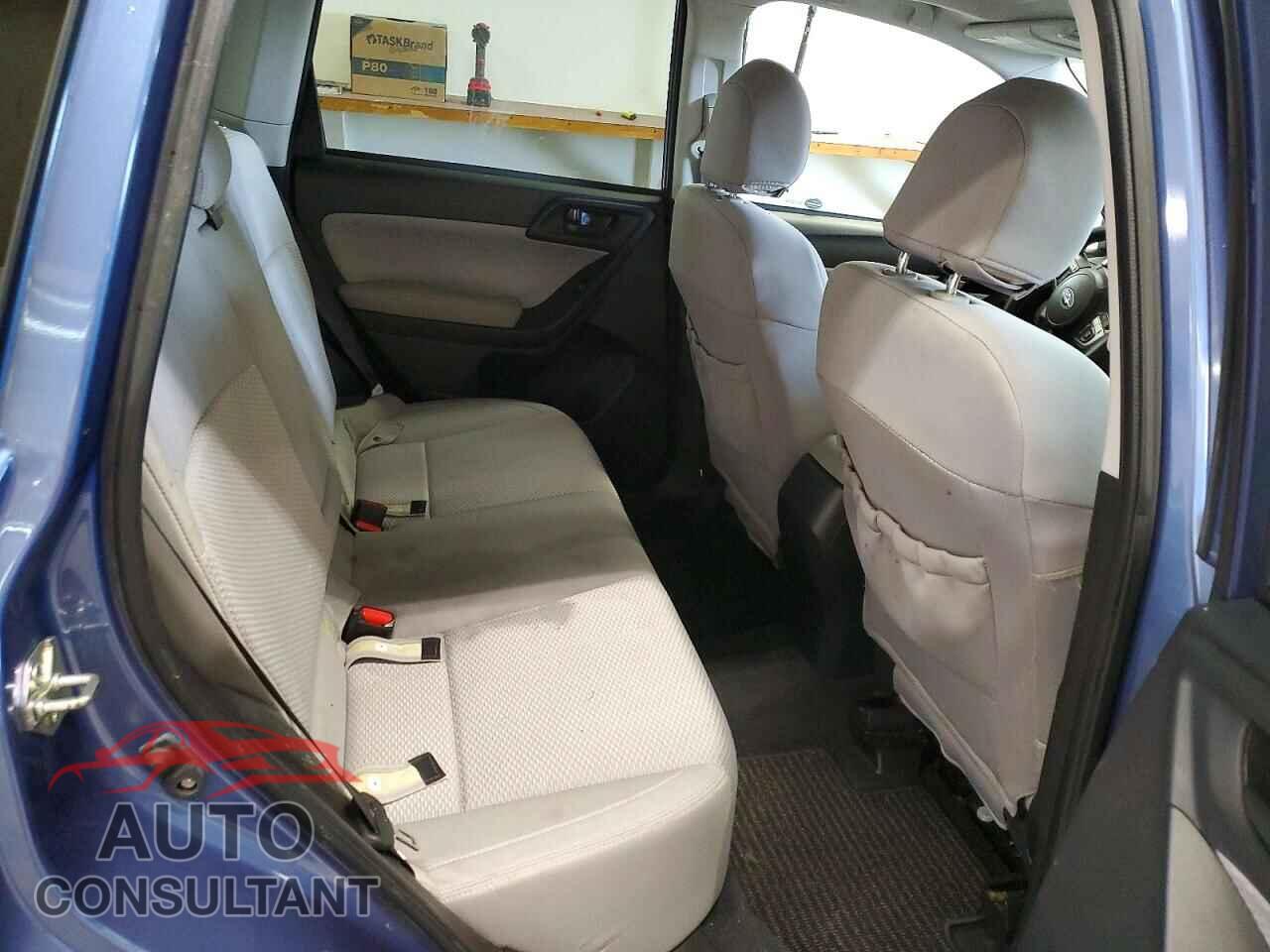 SUBARU FORESTER 2017 - JF2SJAGC8HH456015