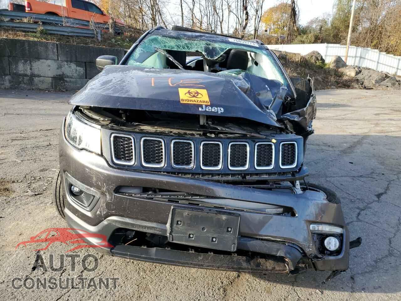 JEEP COMPASS 2018 - 3C4NJDBBXJT401634