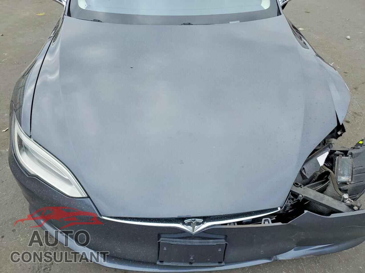 TESLA MODEL S 2018 - 5YJSA1E25JF276070