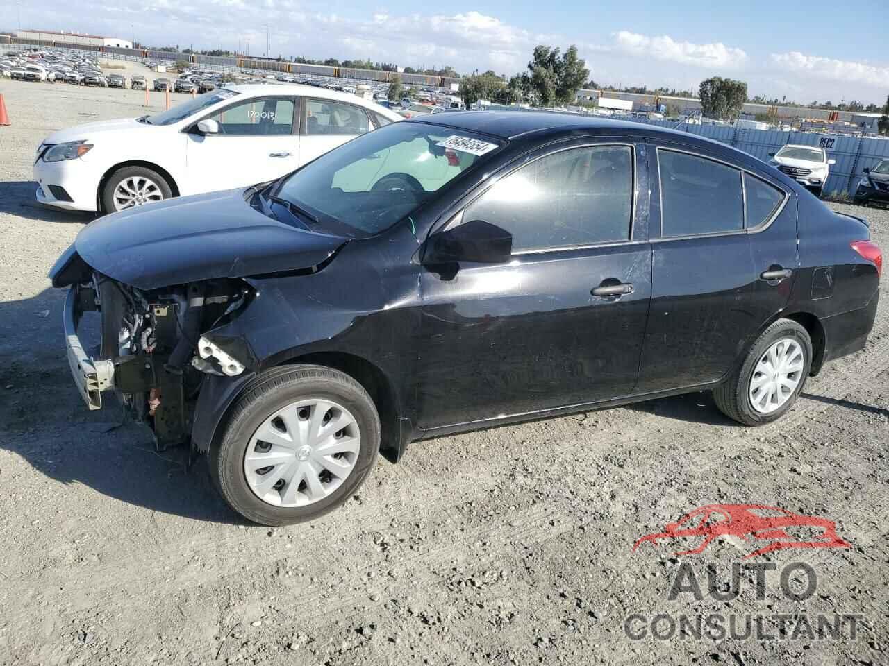 NISSAN VERSA 2019 - 3N1CN7AP0KL803113