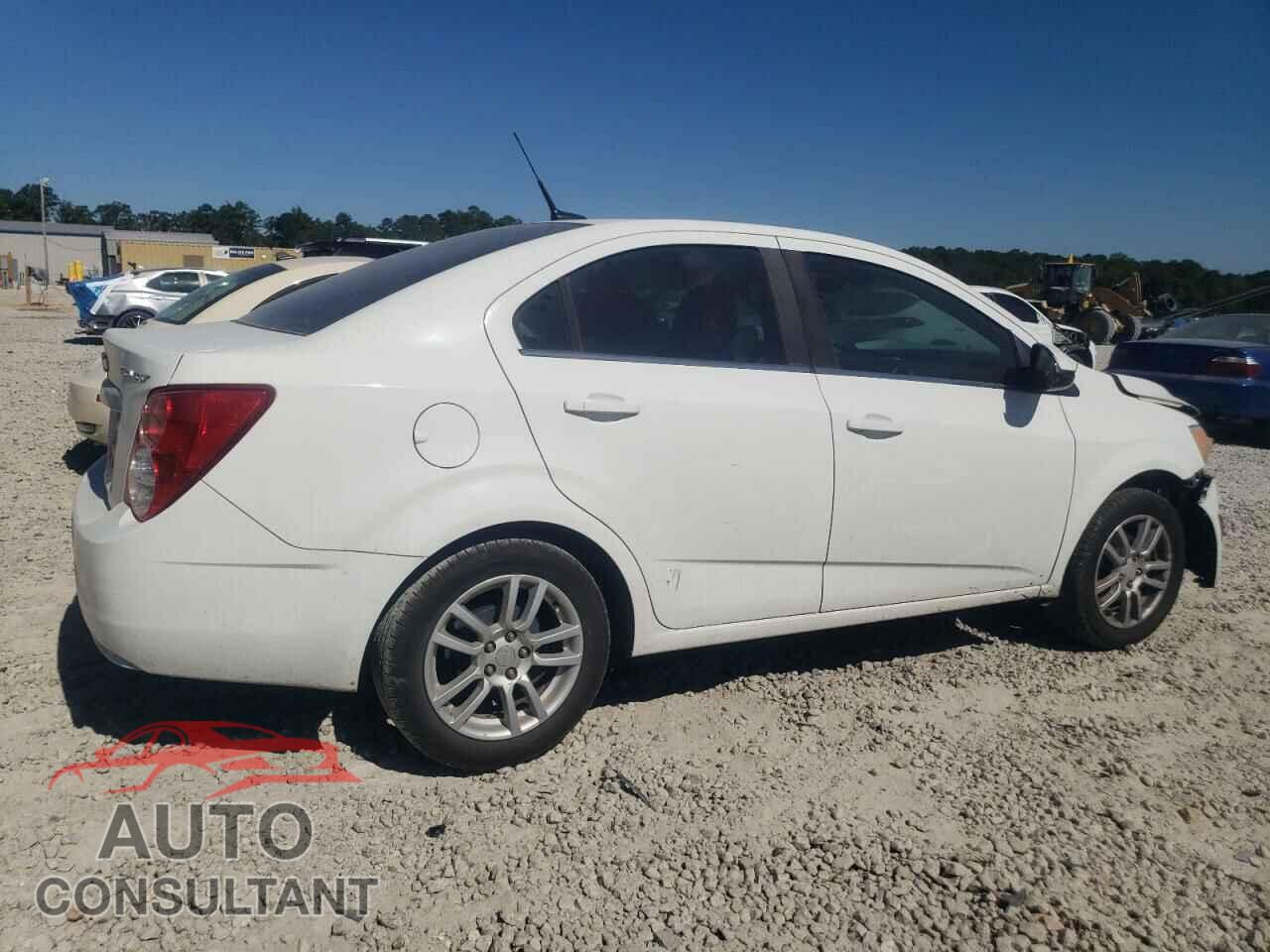 CHEVROLET SONIC 2012 - 1G1JC5SH9C4189121