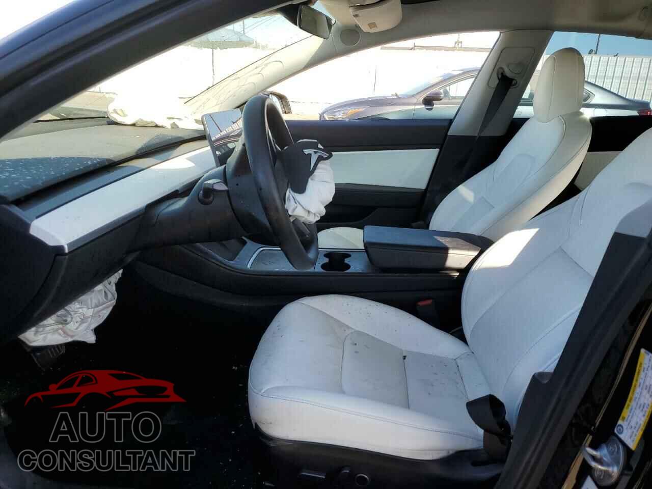 TESLA MODEL 3 2021 - 5YJ3E1EA5MF938590