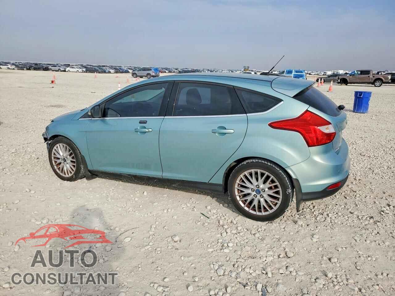 FORD FOCUS 2012 - 1FAHP3M26CL342833