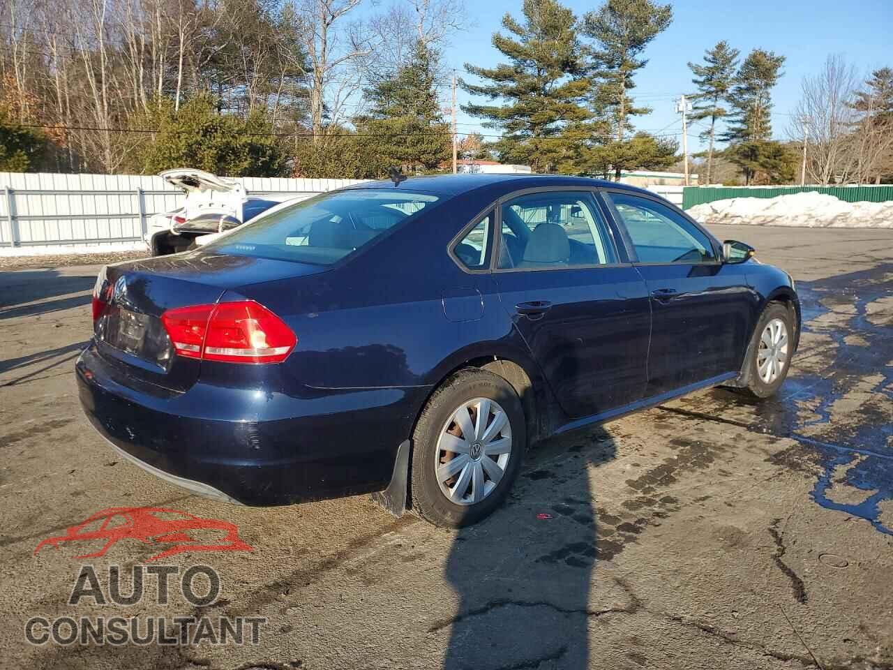 VOLKSWAGEN PASSAT 2012 - 1VWAP7A34CC024772