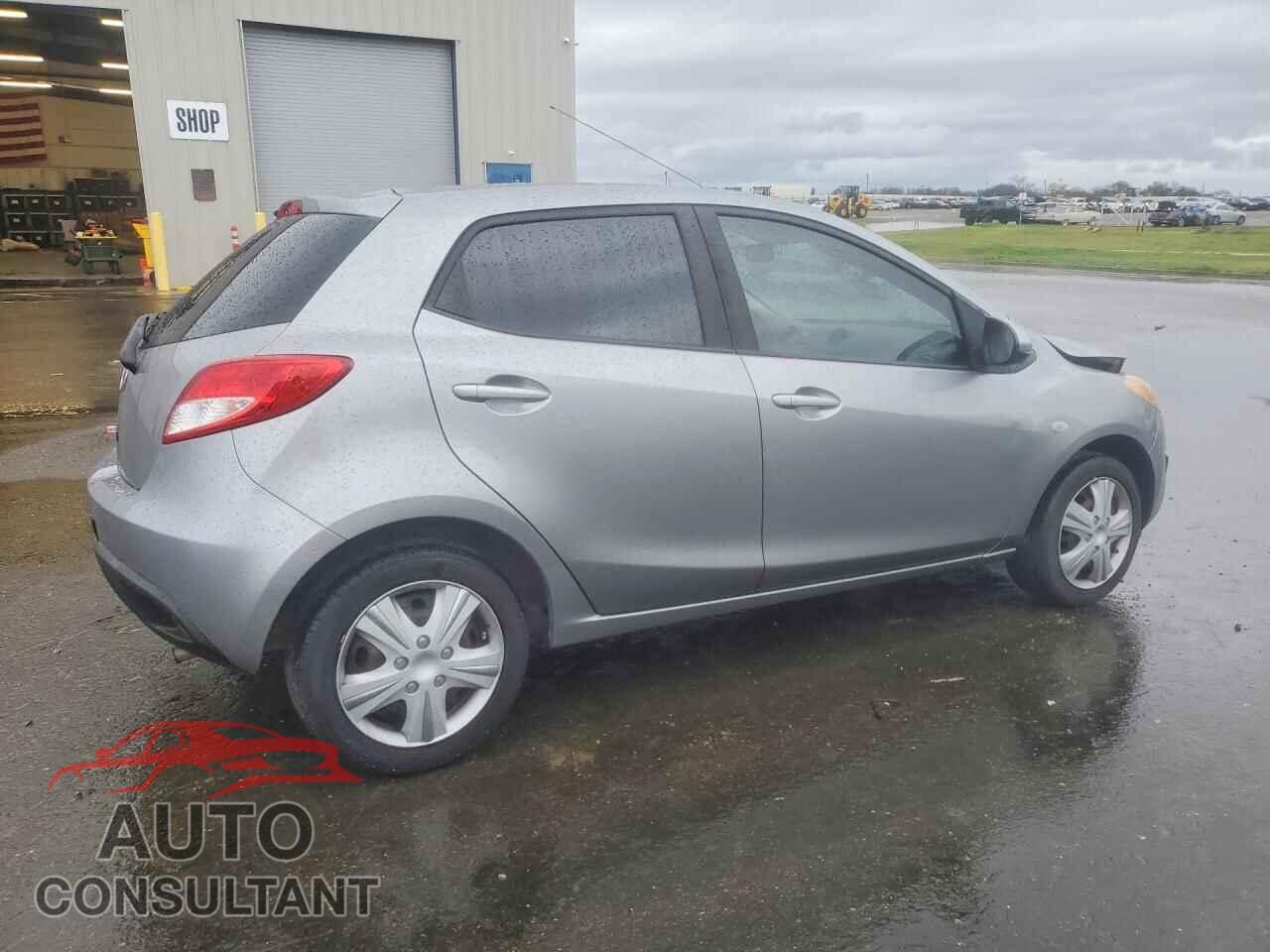 MAZDA 2 2014 - JM1DE1KY5E0179316