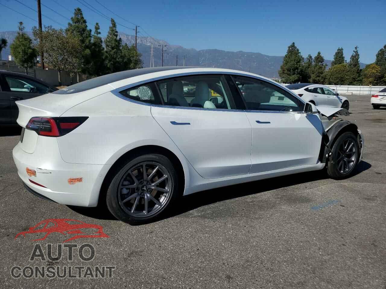 TESLA MODEL 3 2020 - 5YJ3E1EA4LF615422