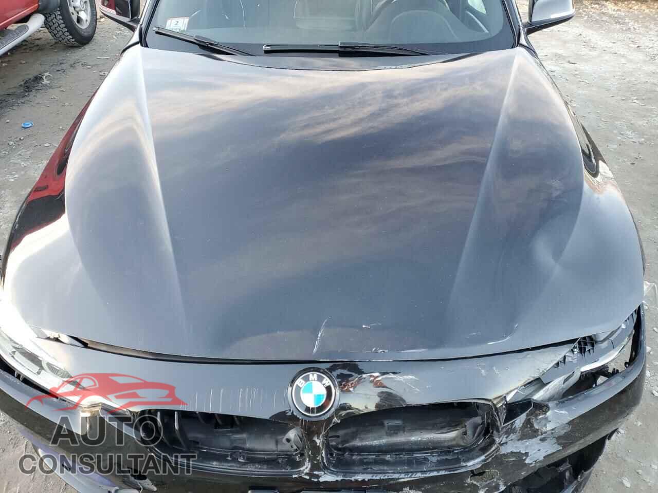 BMW 3 SERIES 2016 - WBA8E3G58GNU04018