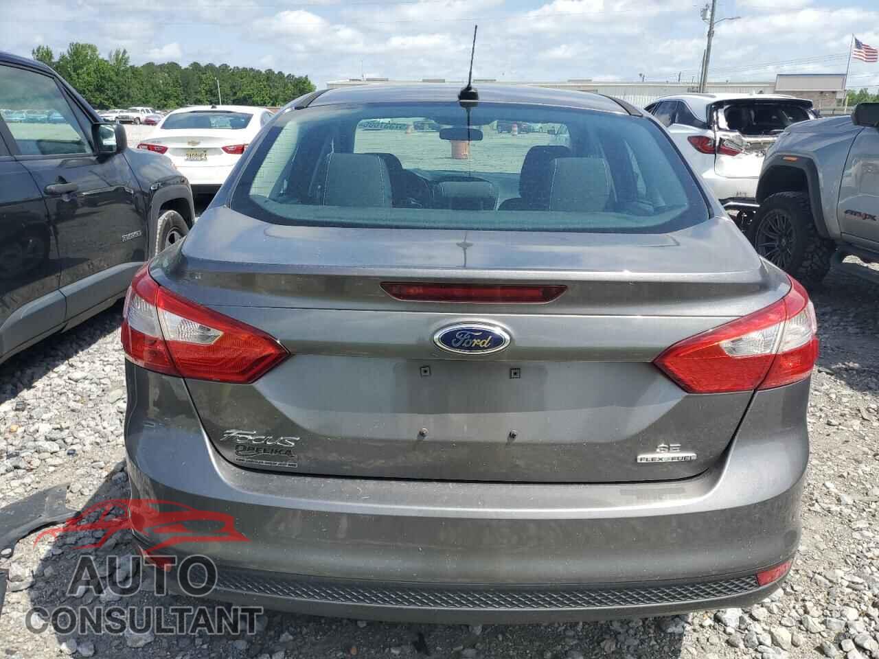 FORD FOCUS 2014 - 1FADP3F20EL353390
