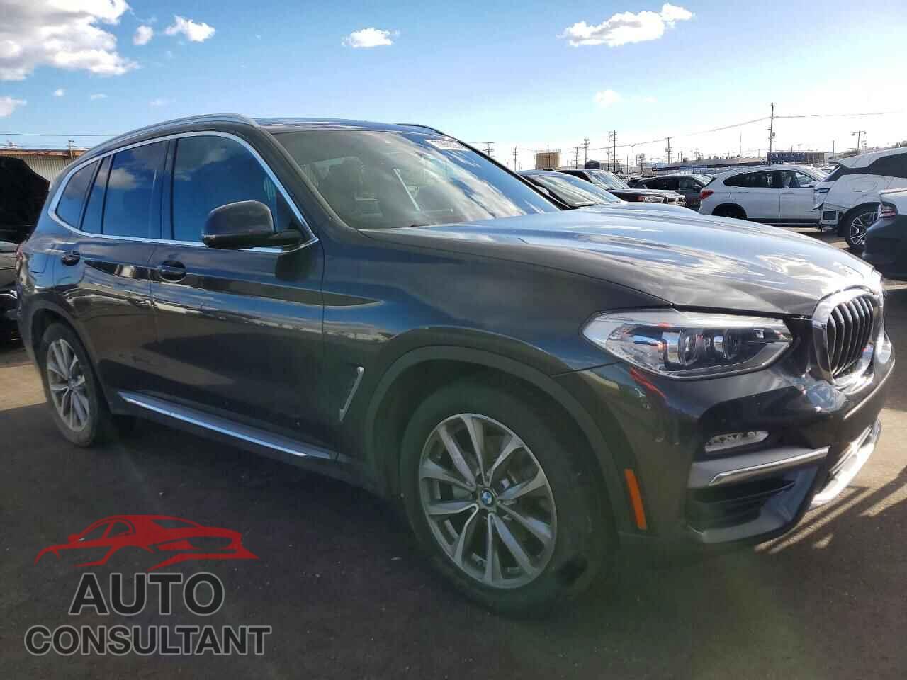 BMW X3 2019 - 5UXTR9C54KLR08322