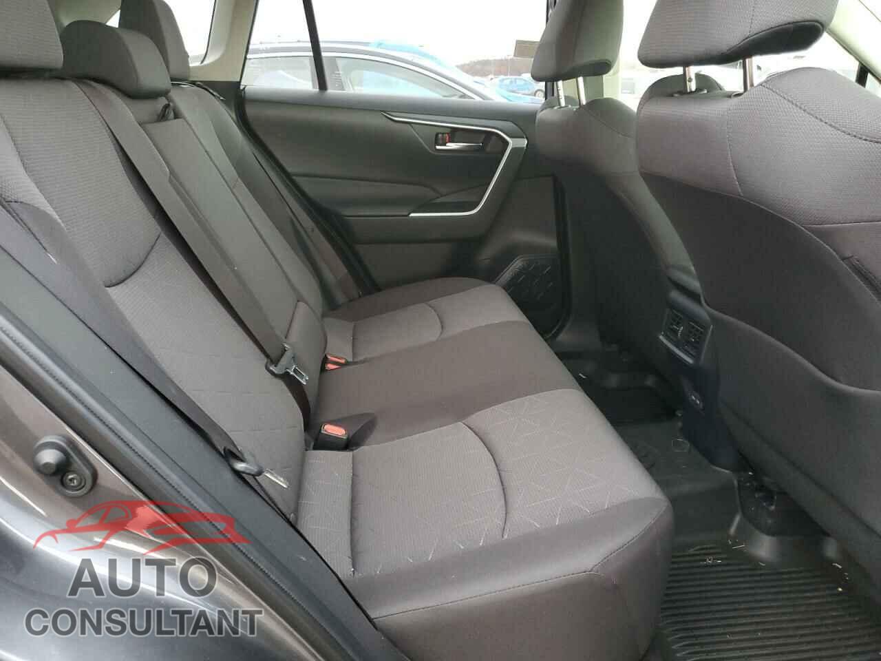 TOYOTA RAV4 2023 - JTMP1RFVXPD094278