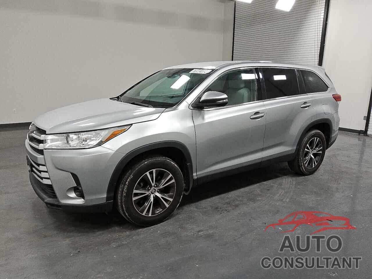 TOYOTA HIGHLANDER 2019 - 5TDBZRFH4KS995995