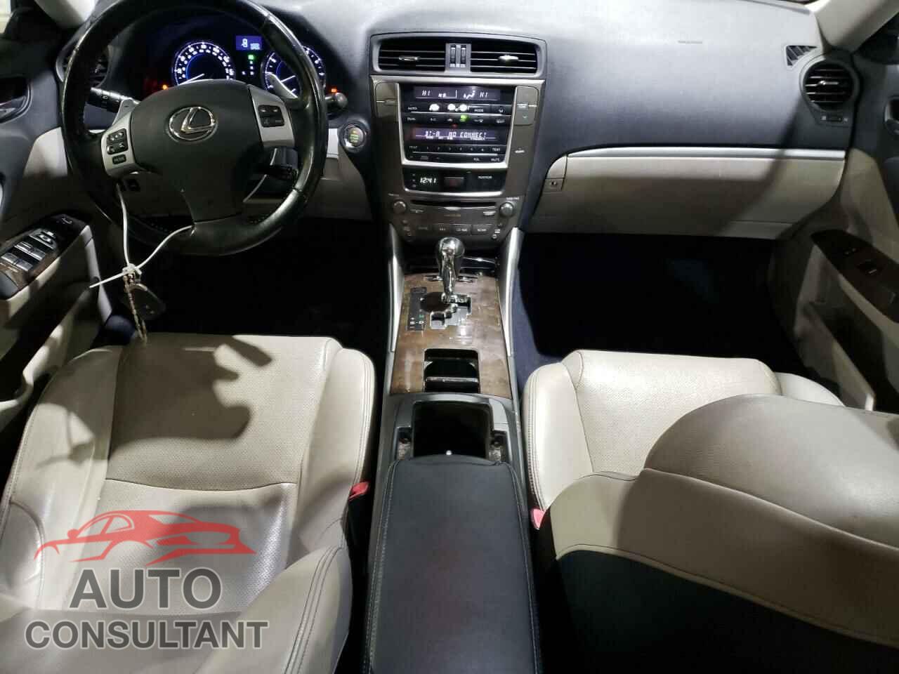 LEXUS IS 2013 - JTHCF5C21D5061788
