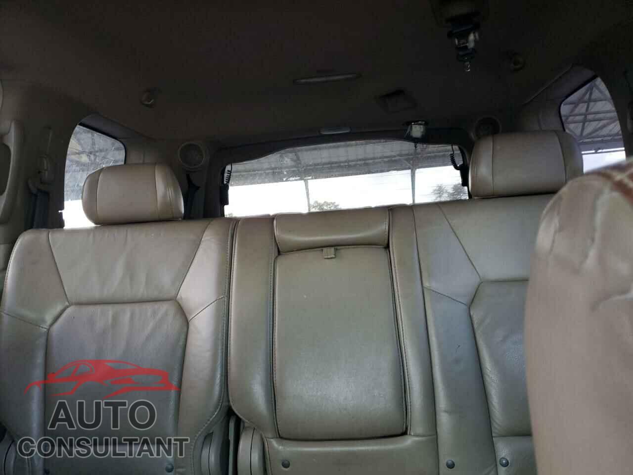 HONDA PILOT 2009 - 5FNYF38659B001879