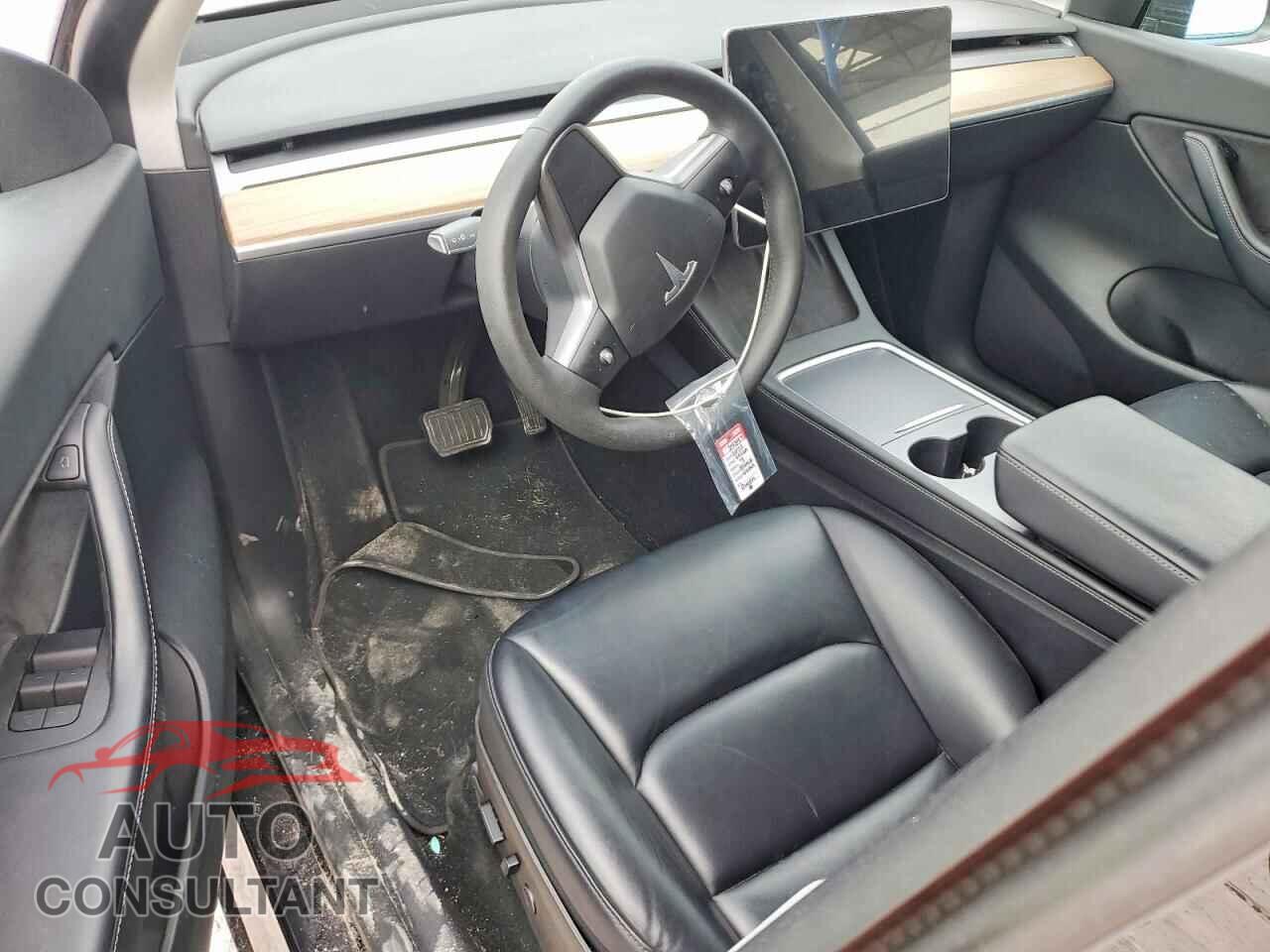 TESLA MODEL Y 2022 - 7SAYGDEE7NF321152