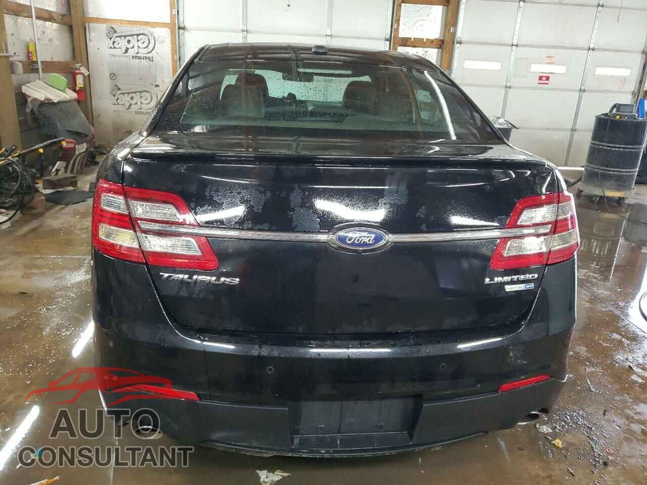 FORD TAURUS 2017 - 1FAHP2J89HG127191
