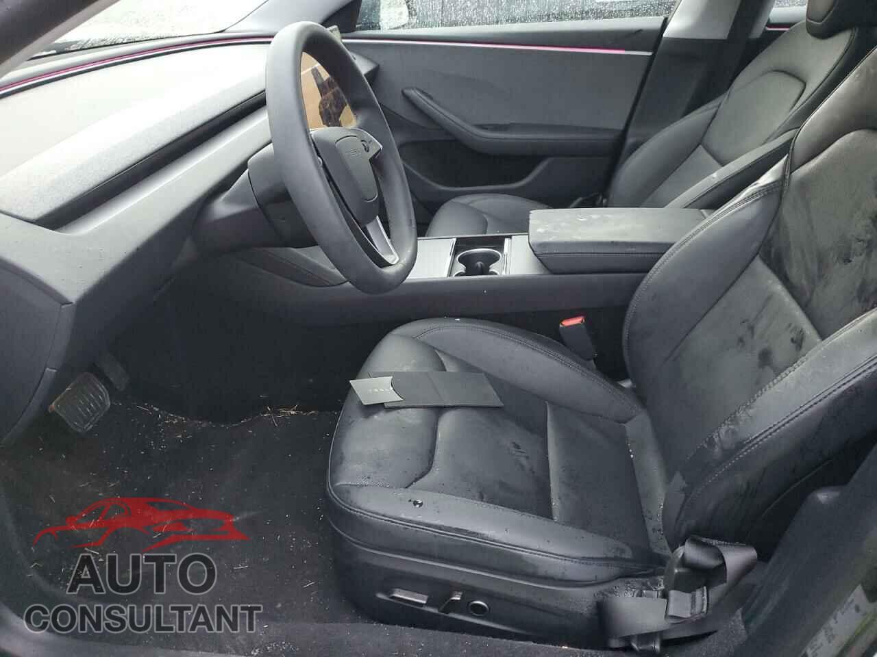 TESLA MODEL 3 2024 - 5YJ3E1EA4RF736461