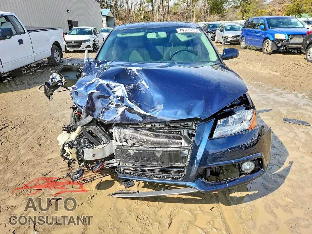 AUDI A3 2012 - WAUBJAFM0CA089652
