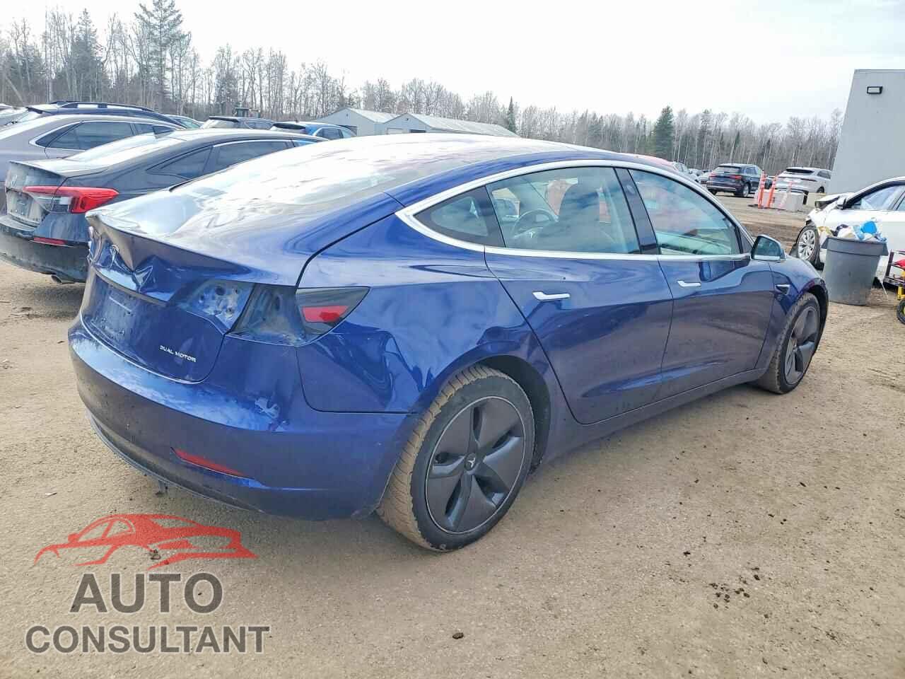 TESLA MODEL 3 2018 - 5YJ3E1EB0JF127087