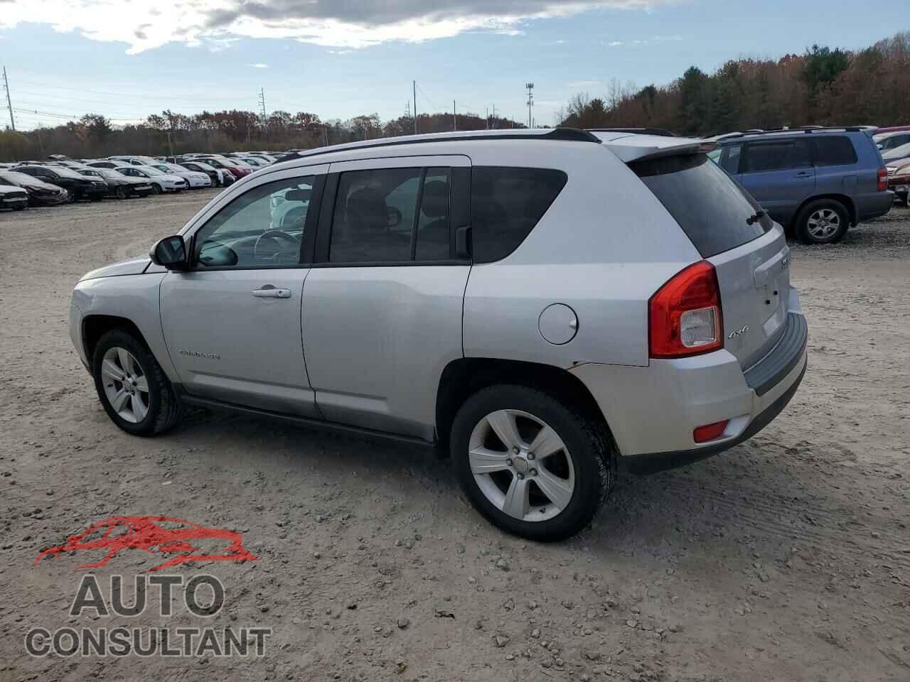 JEEP COMPASS 2011 - 1J4NF1FB3BD134011