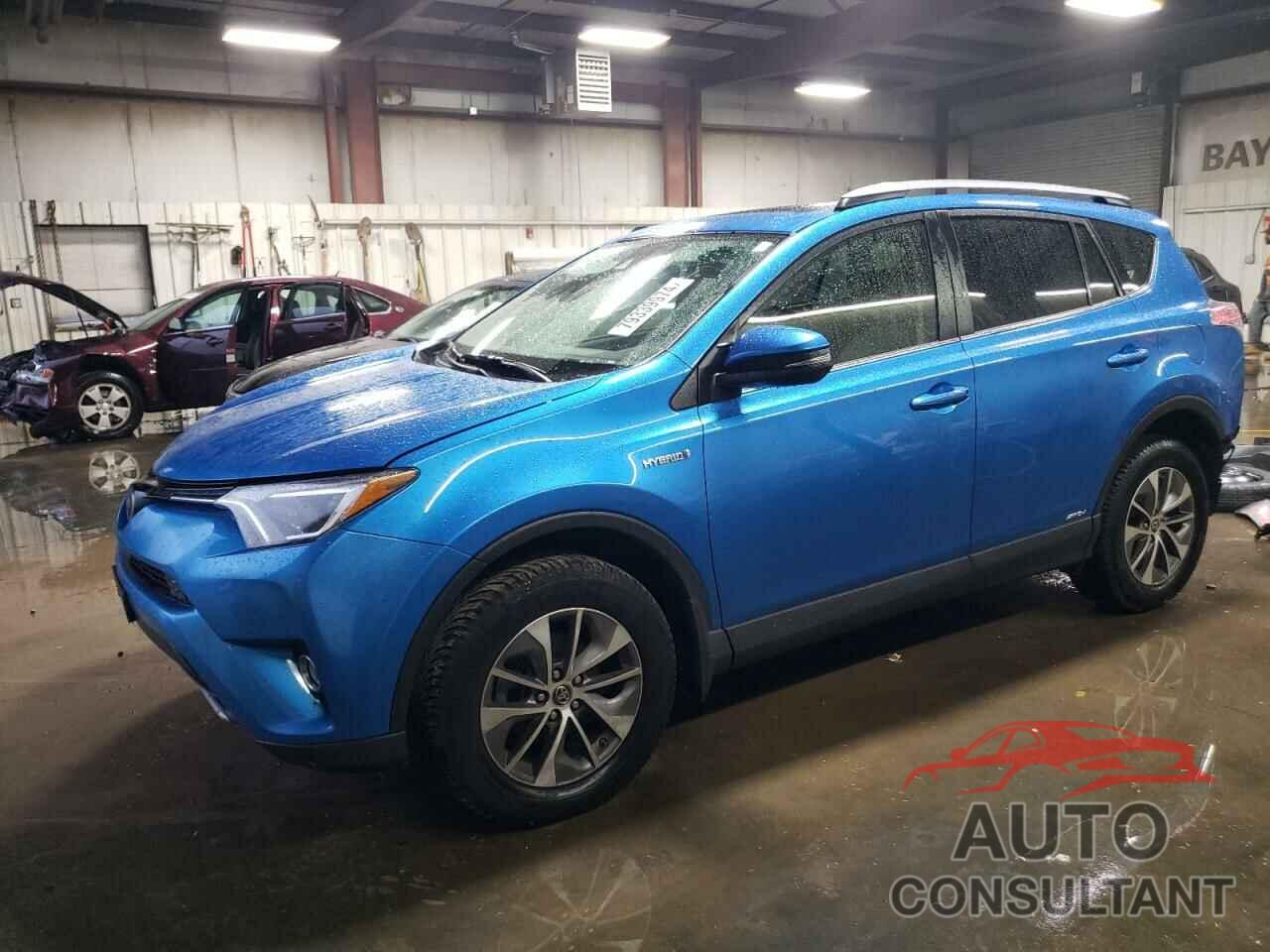 TOYOTA RAV4 2017 - JTMRJREV0HD079073