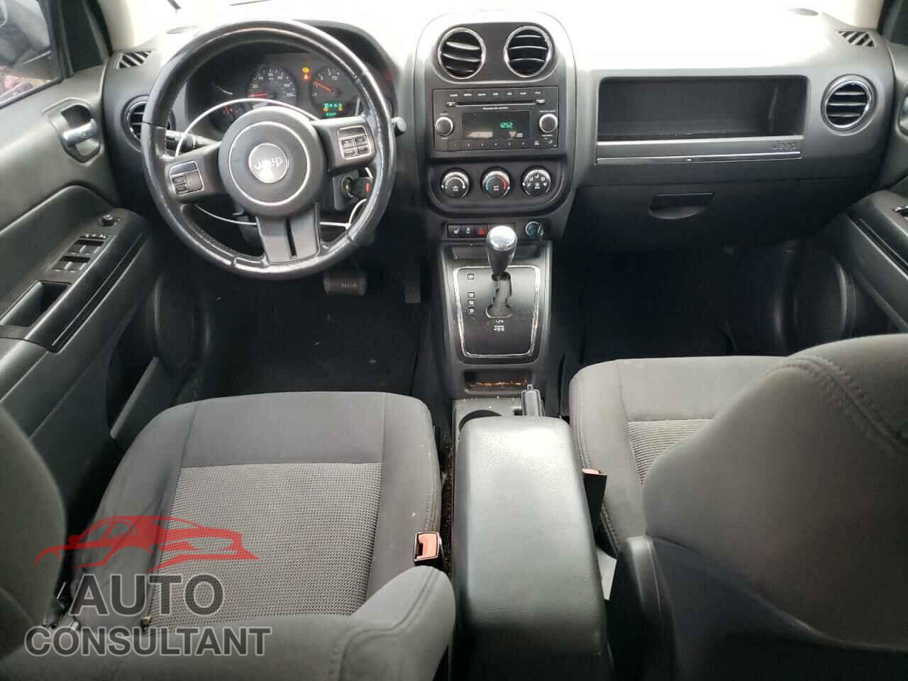 JEEP COMPASS 2011 - 1J4NF1FB5BD207153