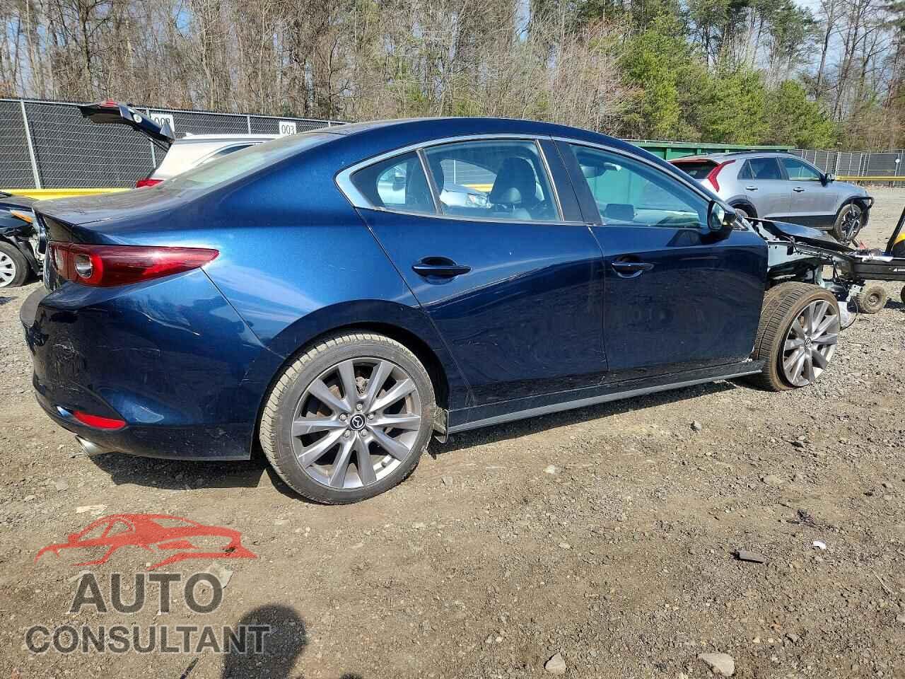 MAZDA 3 2022 - JM1BPABL5N1502067
