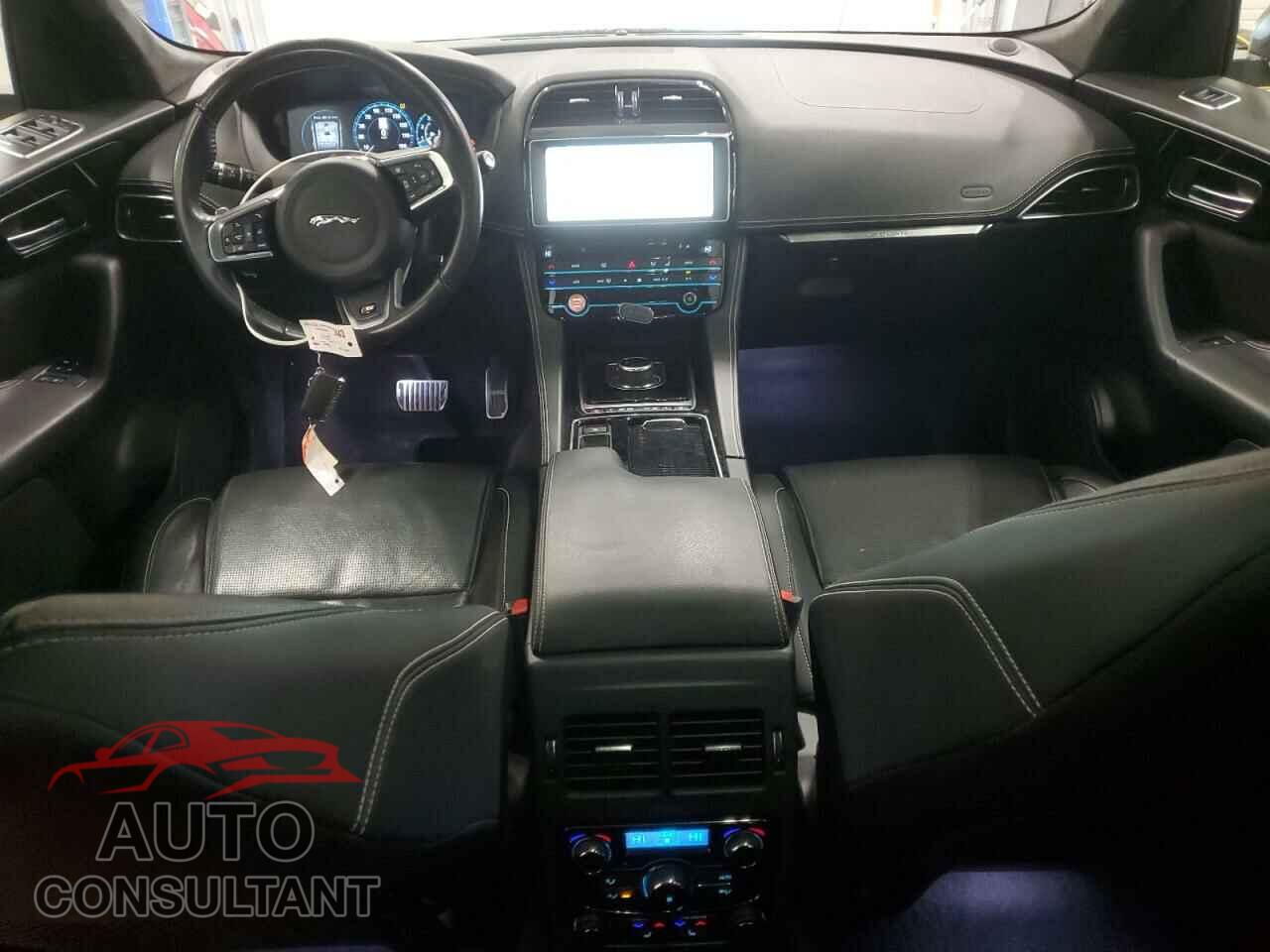 JAGUAR F-PACE 2018 - SADCM2FV7JA290771