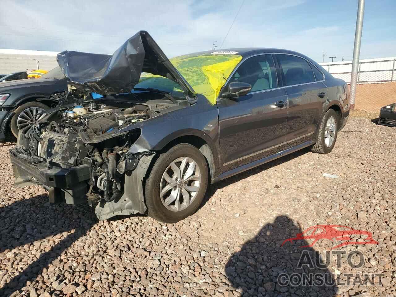 VOLKSWAGEN PASSAT 2017 - 1VWAT7A35HC075152