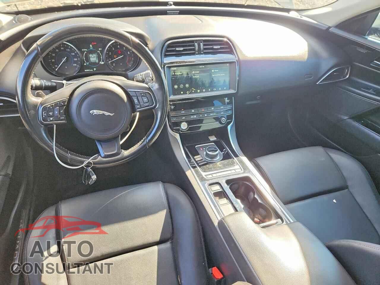 JAGUAR XE 2019 - SAJAD4FX9KCP49094