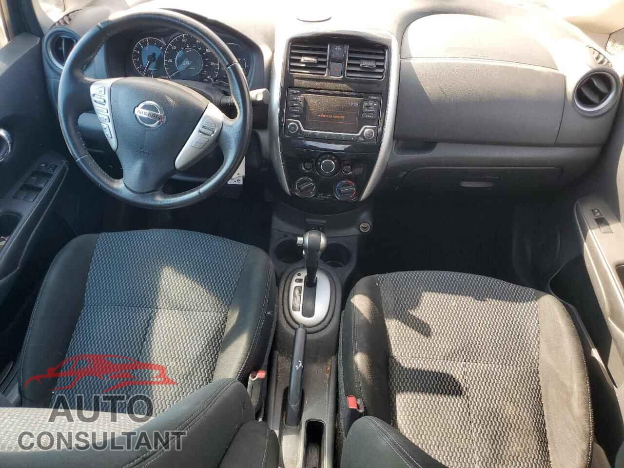NISSAN VERSA 2017 - 3N1CE2CP3HL360612