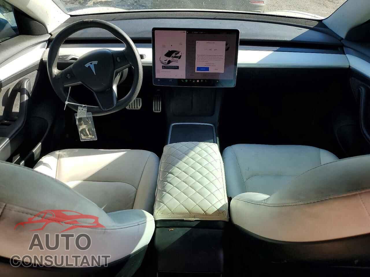 TESLA MODEL 3 2021 - 5YJ3E1EC3MF000928