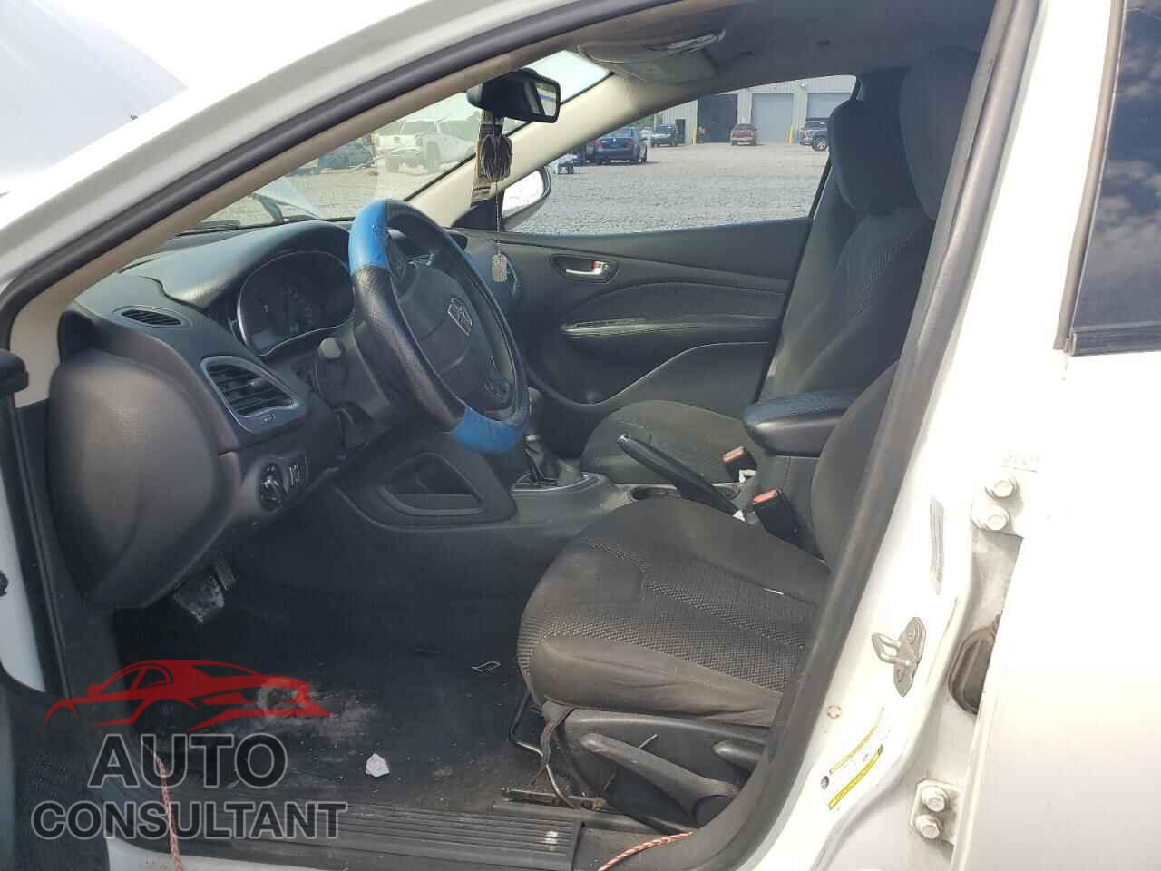 DODGE DART 2015 - 1C3CDFAA2FD402796