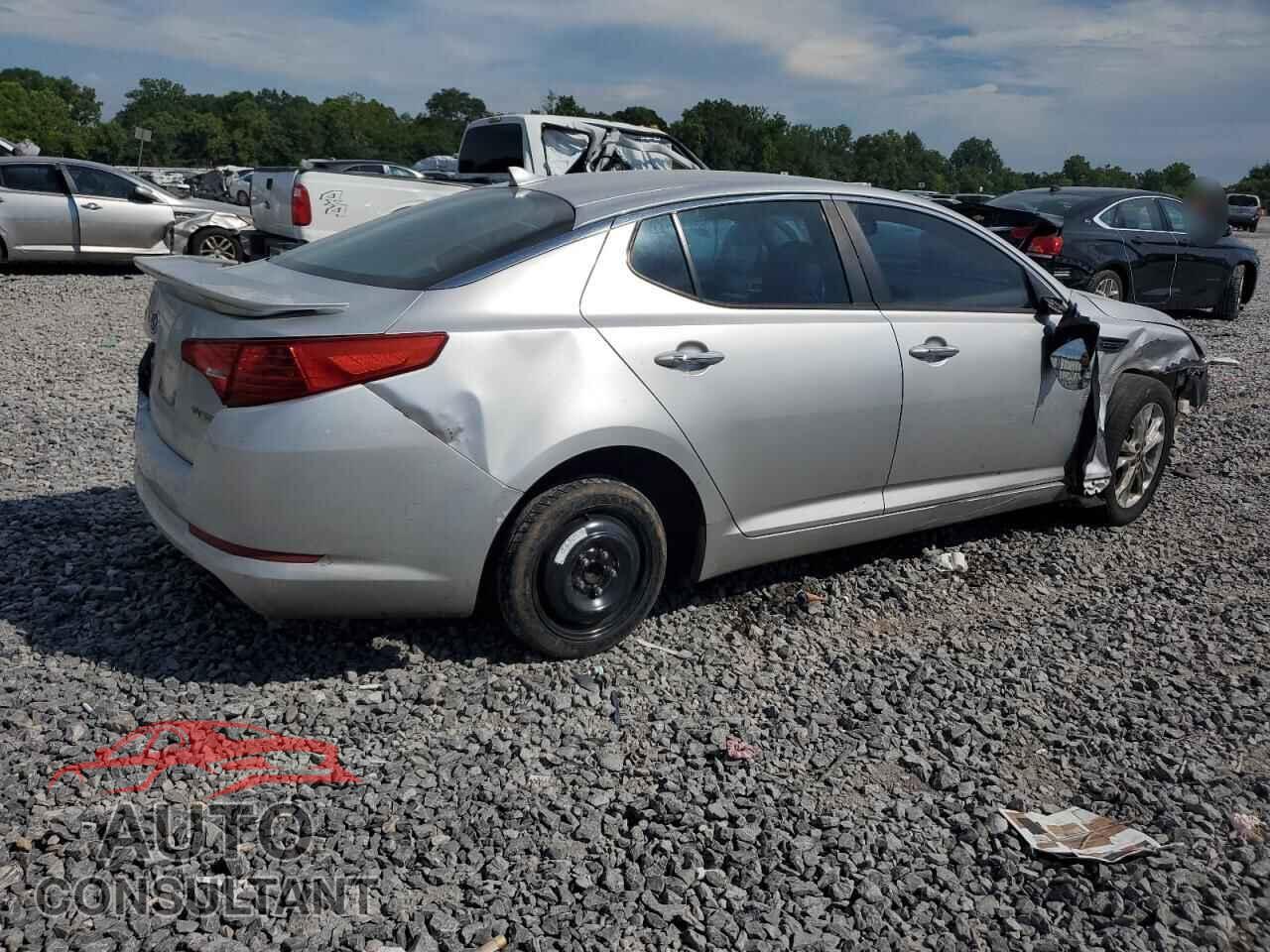 KIA OPTIMA 2011 - KNAGN4A67B5094276