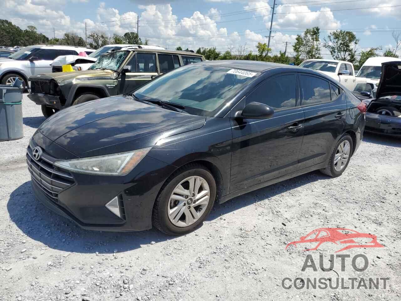 HYUNDAI ELANTRA 2019 - 5NPD84LF1KH487300