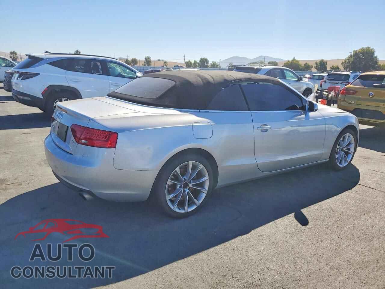 AUDI A5 2014 - WAUCFAFH0EN001610