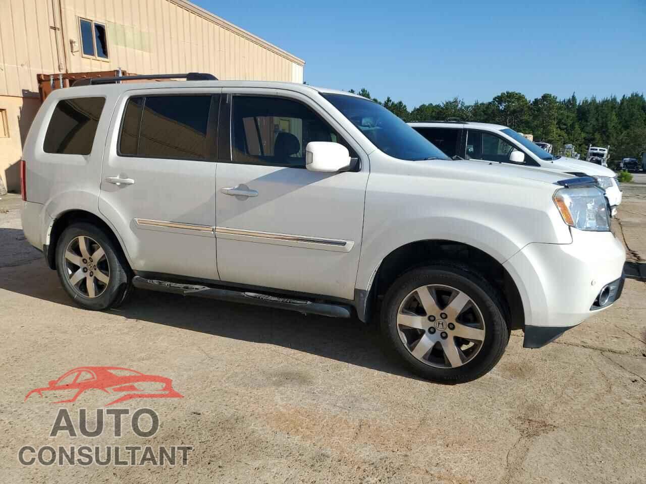 HONDA PILOT 2014 - 5FNYF3H96EB001670