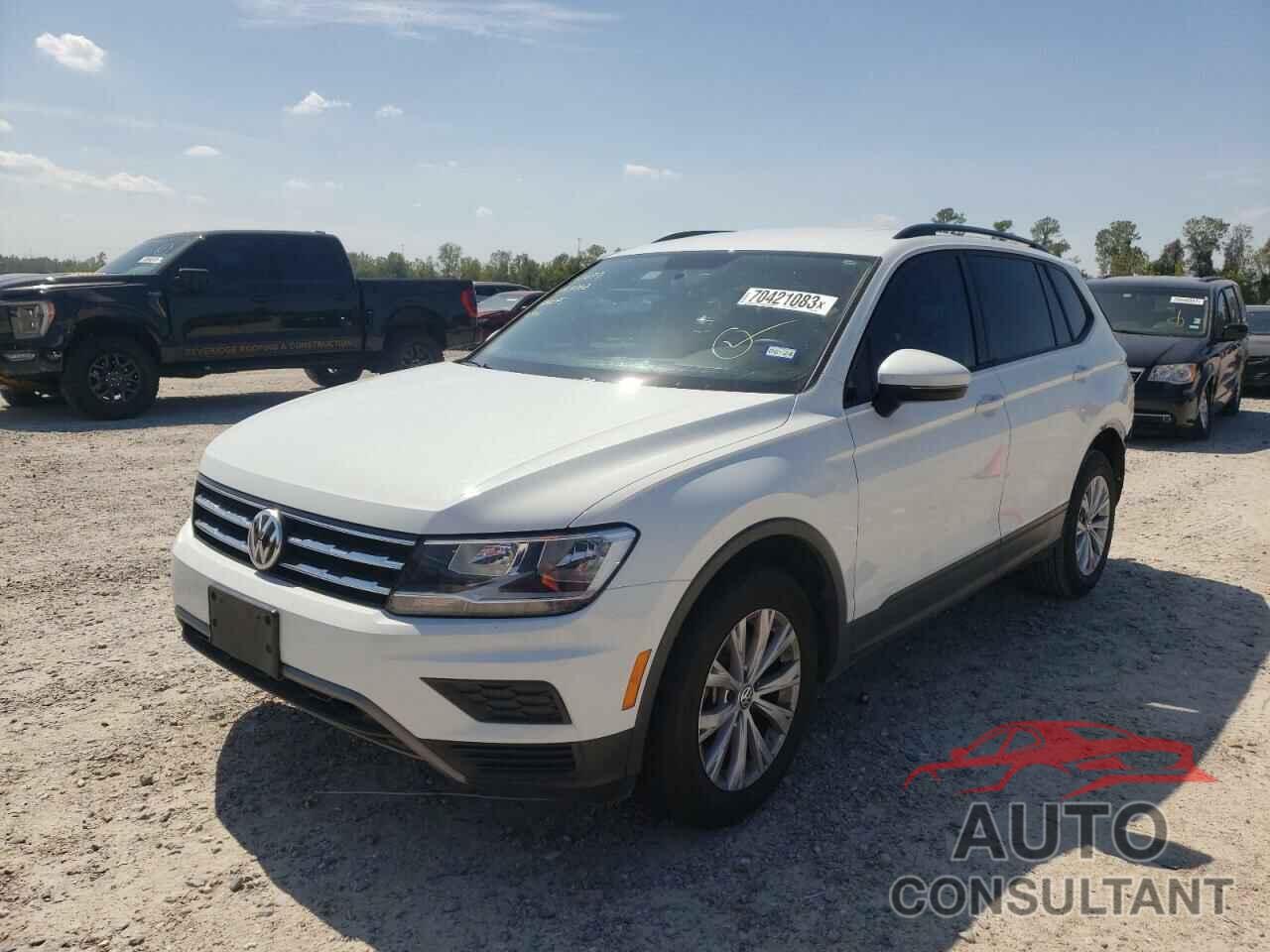 VOLKSWAGEN TIGUAN 2019 - 3VV1B7AX0KM148184