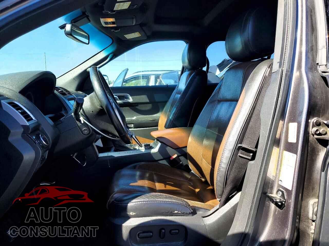 FORD EXPLORER 2012 - 1FMHK8F8XCGA02645