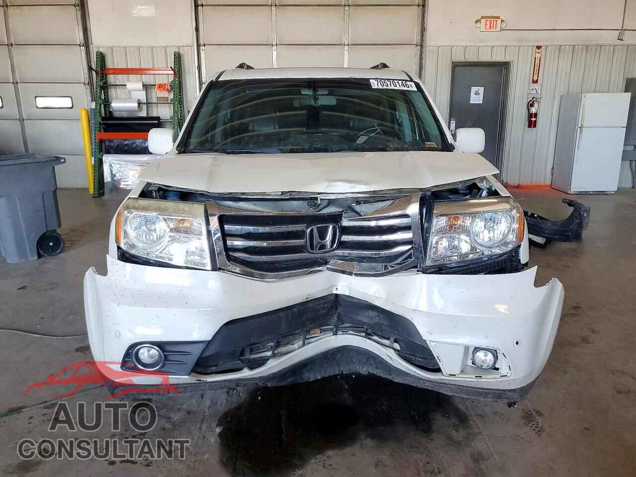 HONDA PILOT 2014 - 5FNYF4H91EB045355