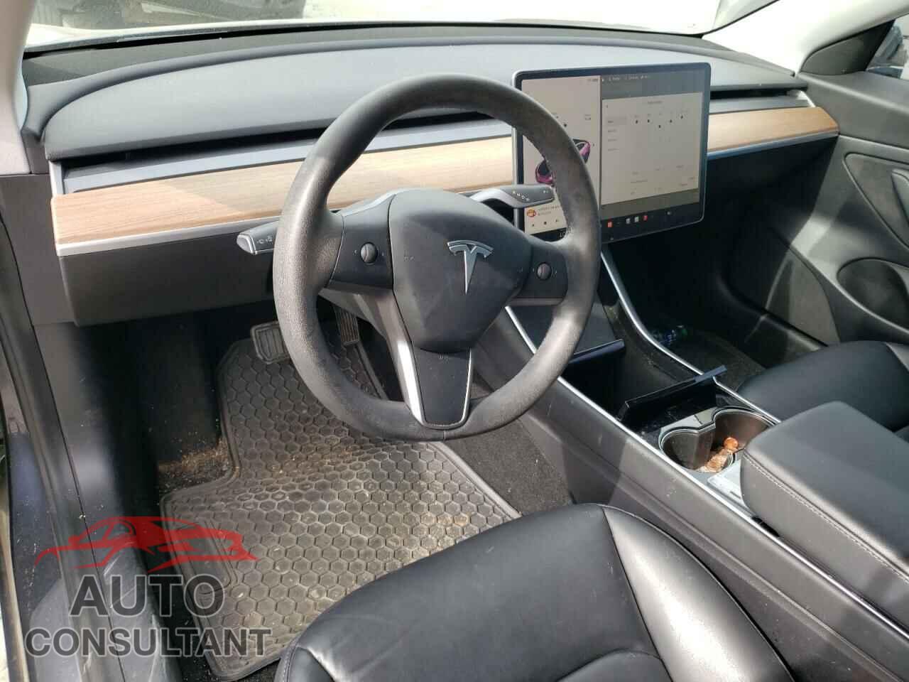 TESLA MODEL 3 2020 - 5YJ3E1EA2LF796780