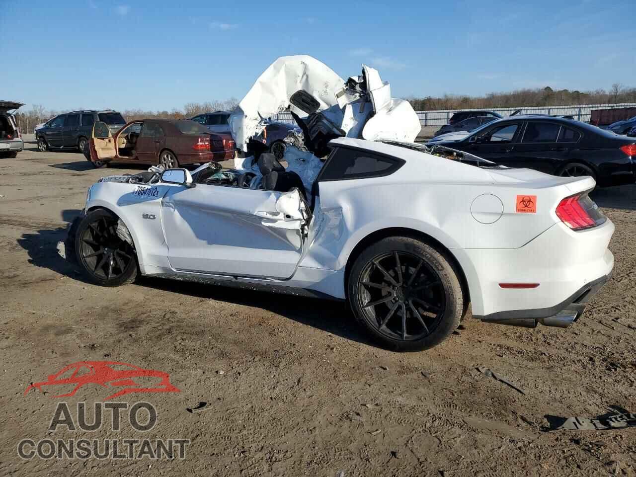 FORD MUSTANG 2018 - 1FA6P8CF5J5102909