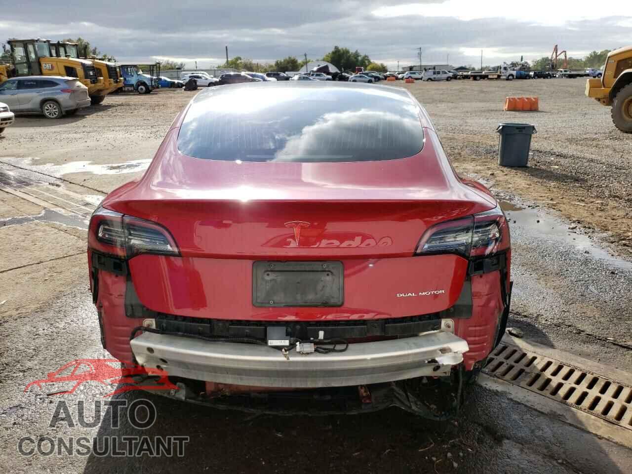 TESLA MODEL 3 2019 - 5YJ3E1EB6KF464817