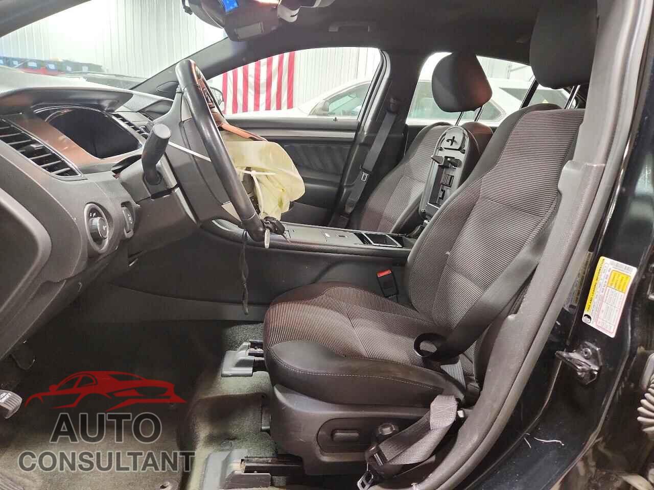 FORD TAURUS 2014 - 1FAHP2E89EG109019