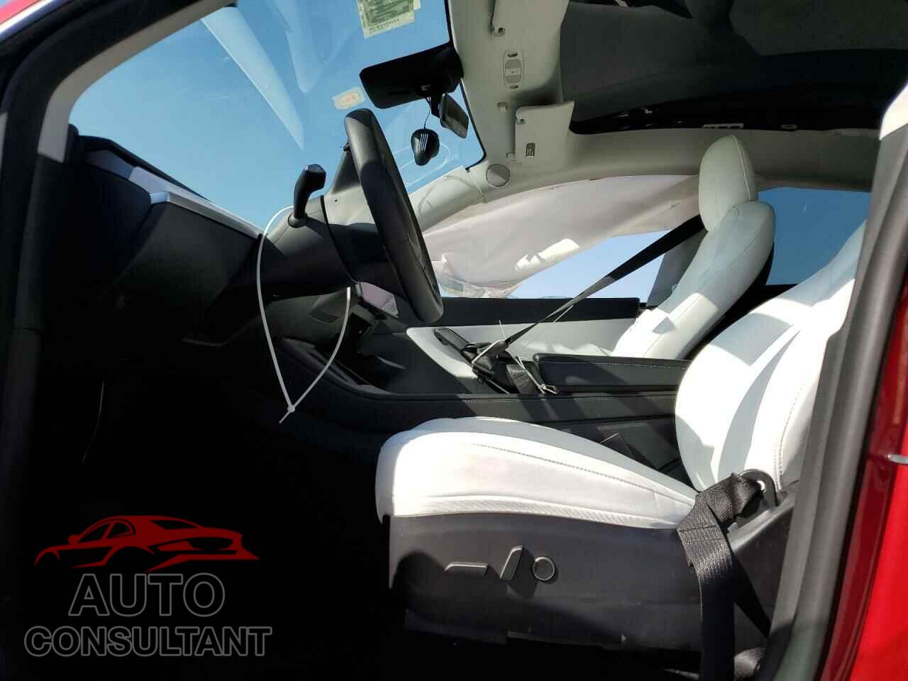 TESLA MODEL Y 2022 - 7SAYGAEE0NF414044