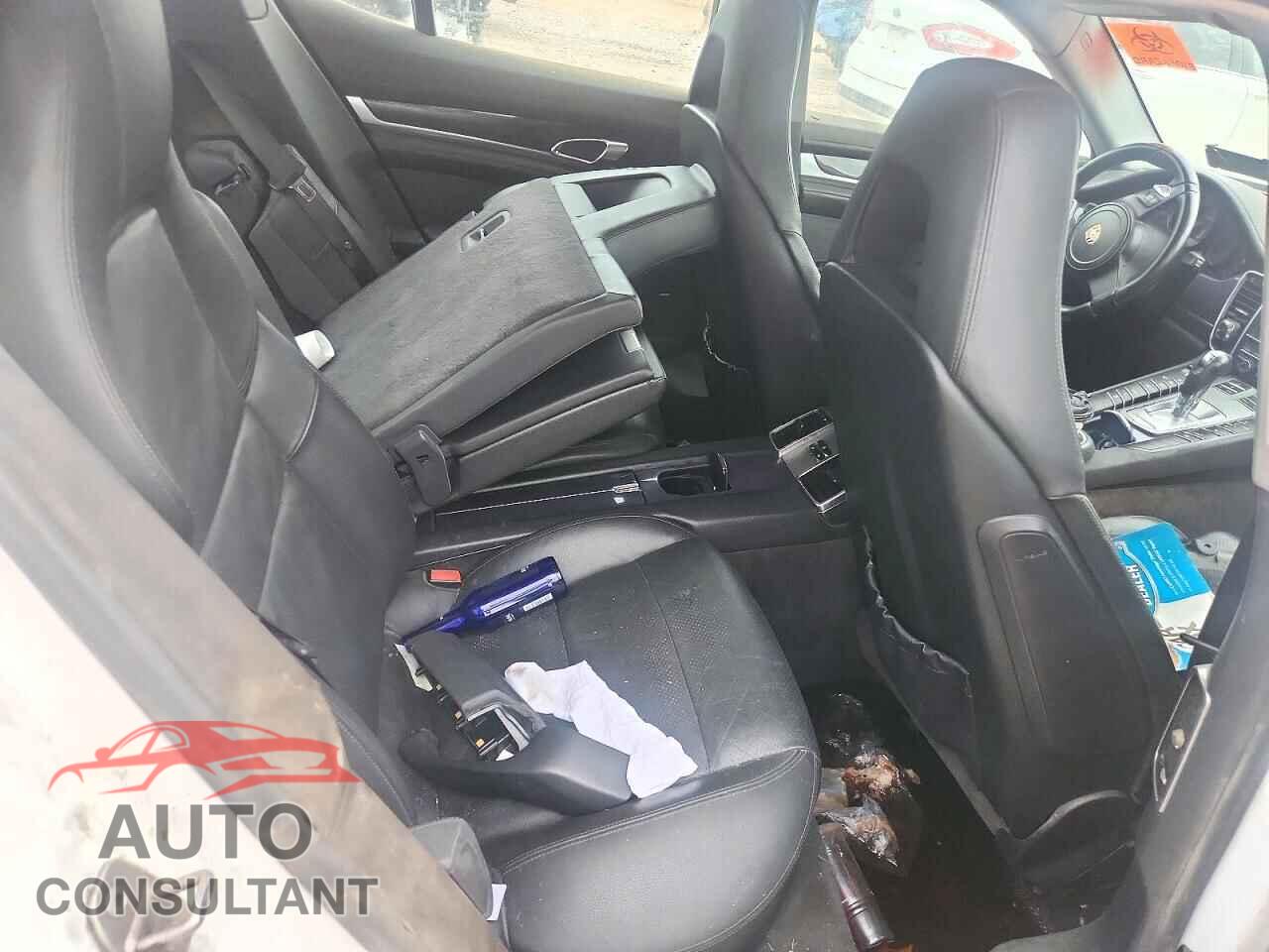 PORSCHE PANAMERA 2012 - WP0AA2A70CL072876
