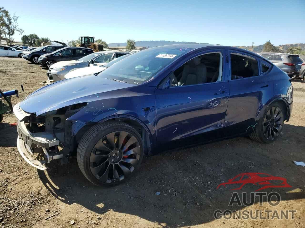 TESLA MODEL Y 2023 - 7SAYGDEF6PF814946